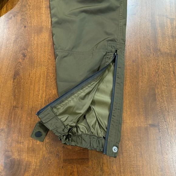 New! Athleta Radiant Jogger Pants Satin Olive Green Size 2 - Picture 8 of 12